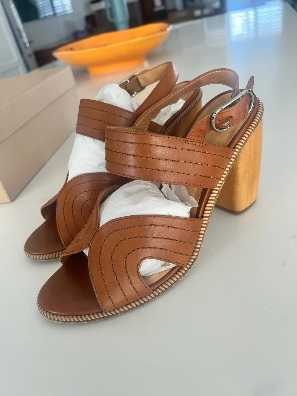 Josie elegant tan